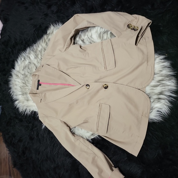 TALBOTS WOMEN'S TAN BLAZER SIZE 8 EXCELLENT CONDITION - Picture 1 of 7